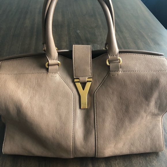 Saint Laurent Handbags - Authentic YSL Cabas Chic Medium in Beige